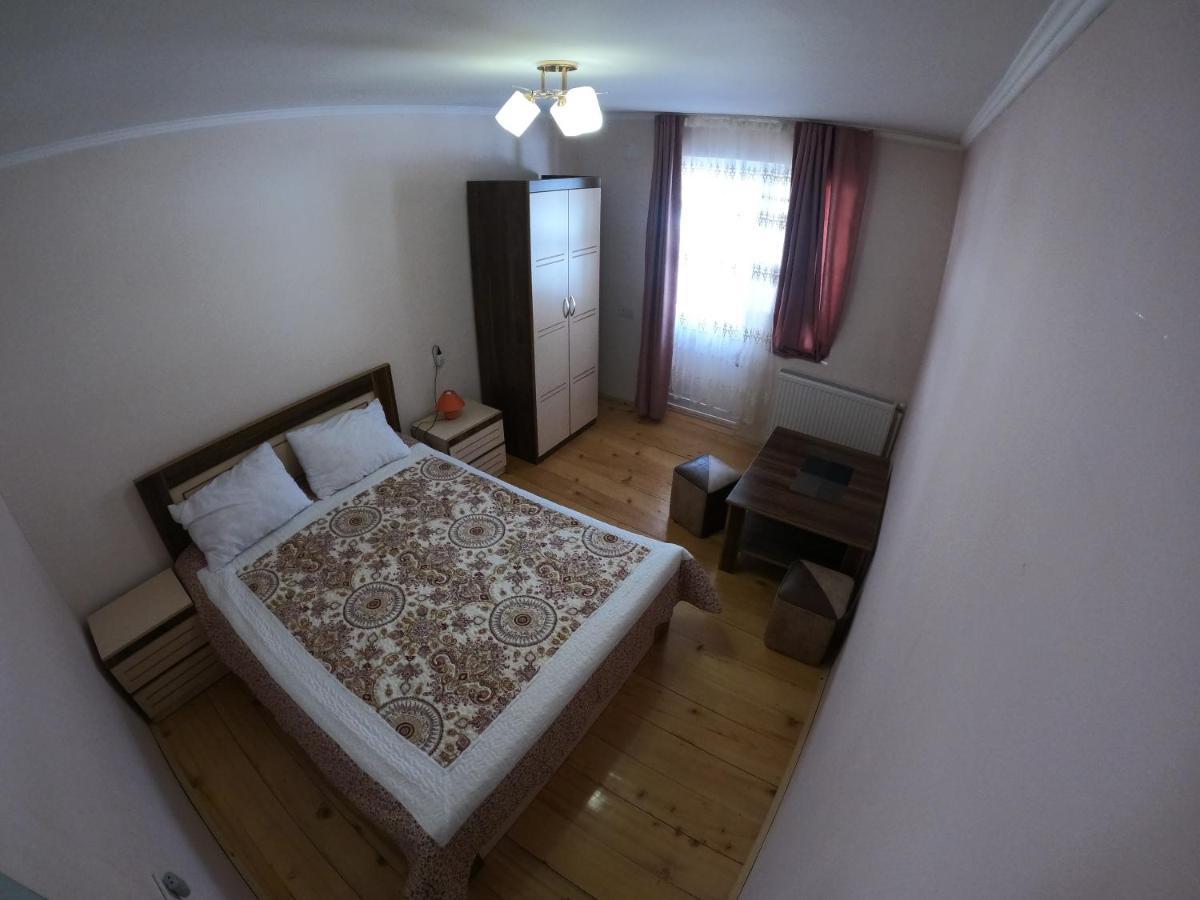 Girgola Bed & Breakfast Mestia Luaran gambar