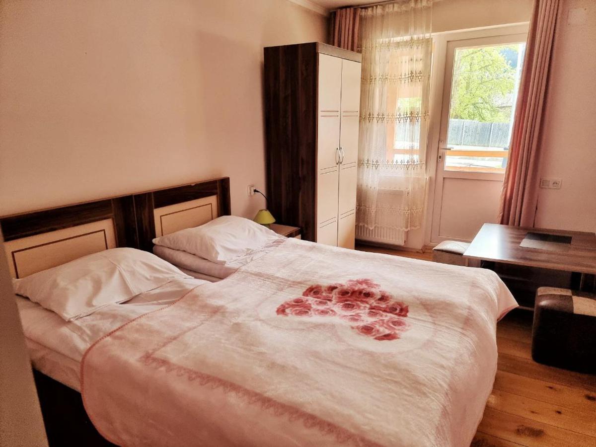 Girgola Bed & Breakfast Mestia Luaran gambar