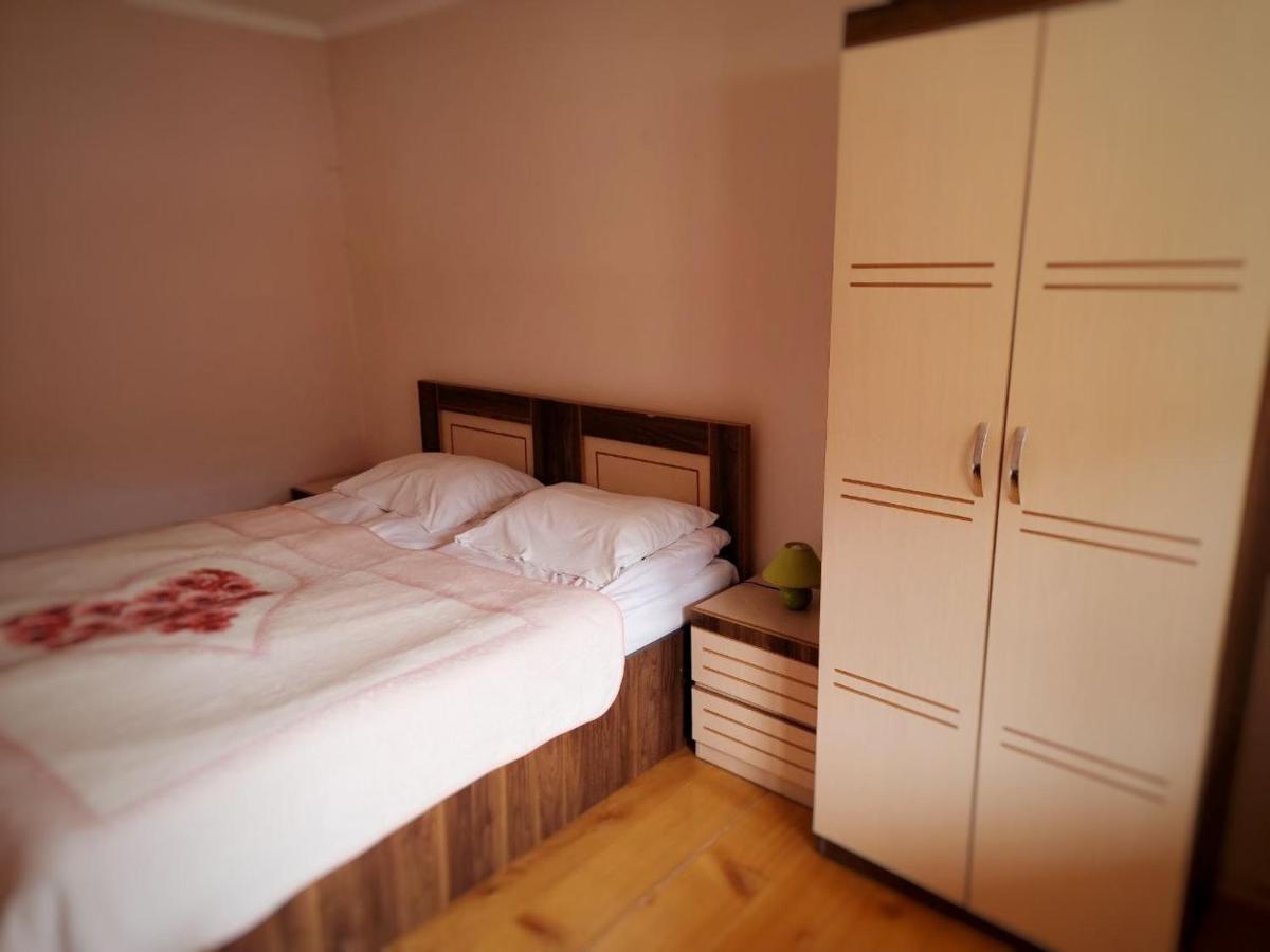 Girgola Bed & Breakfast Mestia Luaran gambar