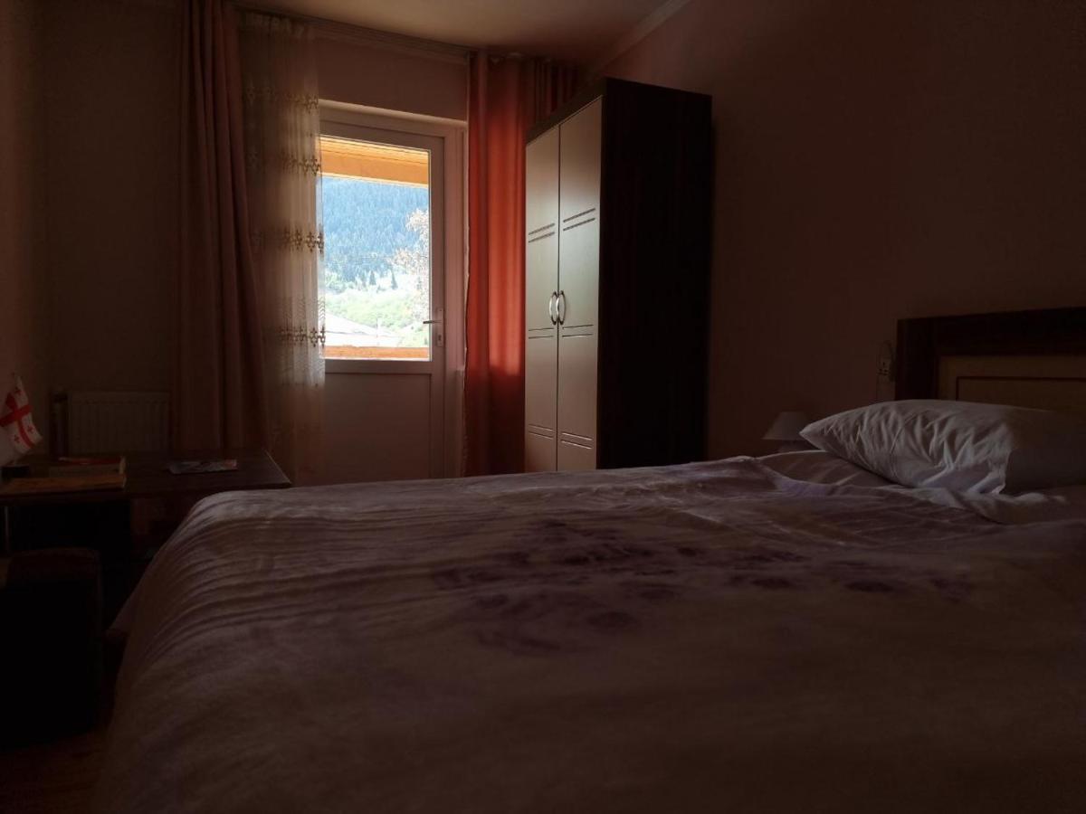 Girgola Bed & Breakfast Mestia Luaran gambar