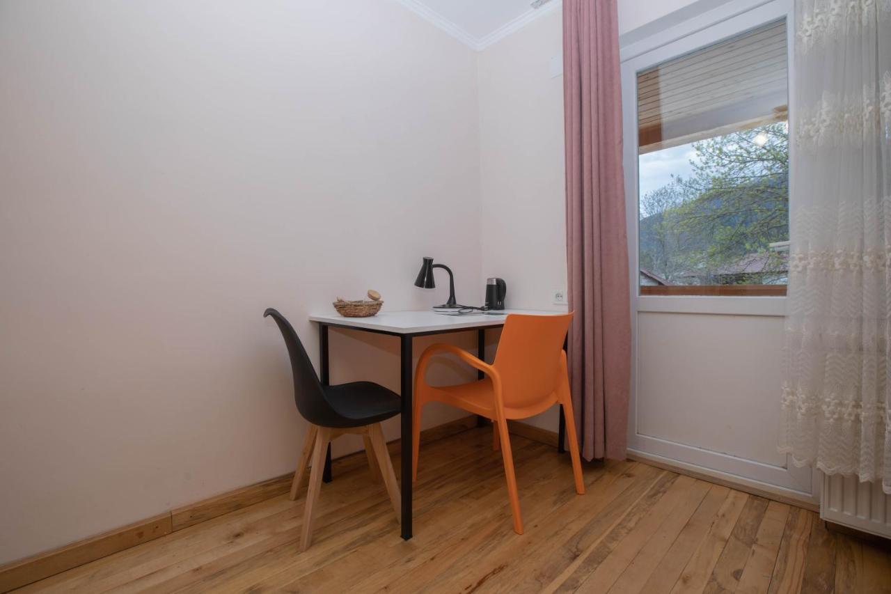 Girgola Bed & Breakfast Mestia Luaran gambar